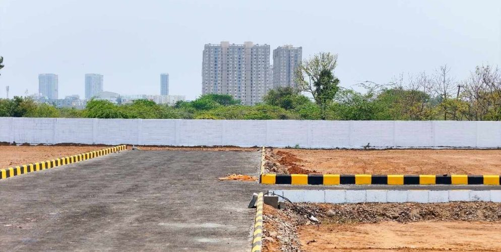 Paradise Plot View 4