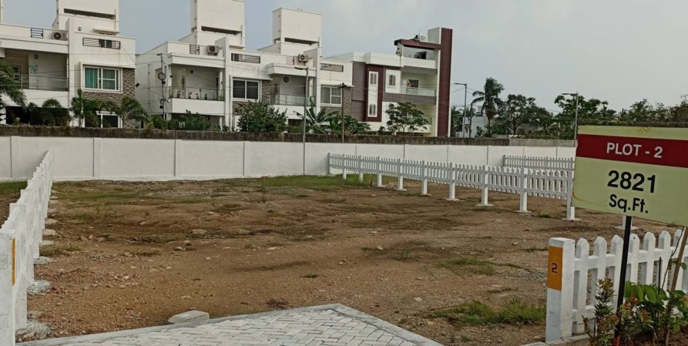 Paradise Plot view 1