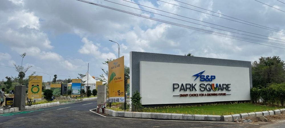 S&P Park Square Front 3