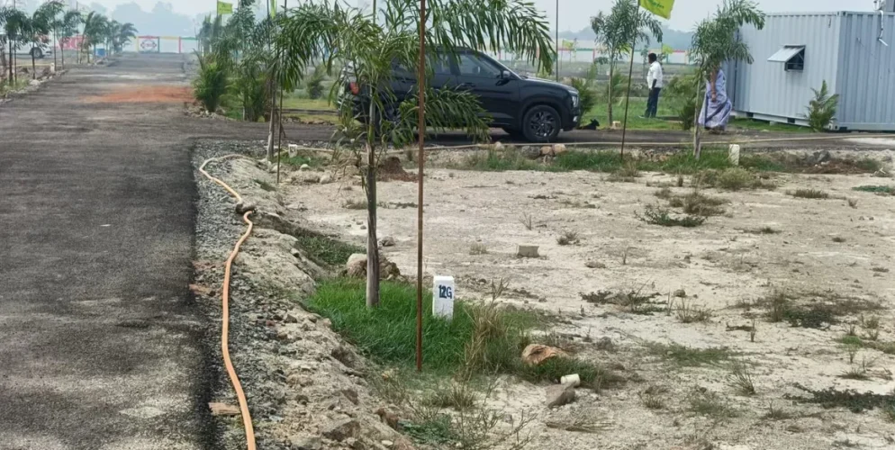 Siva Garden Plots View1